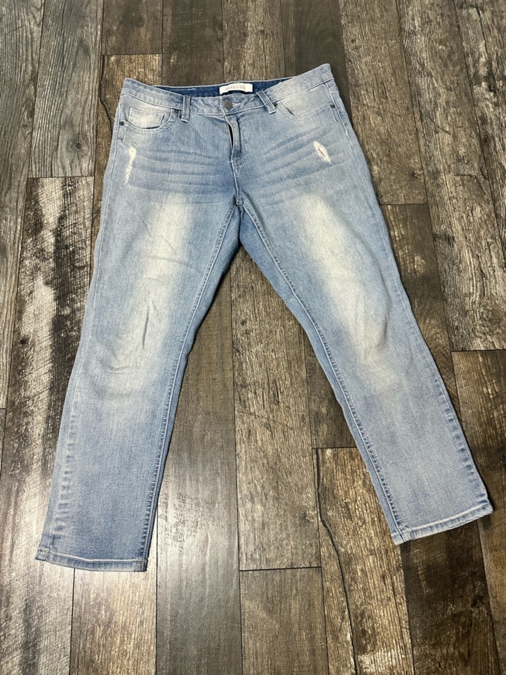 Kenneth Cole Reaction Cropped Distressed Jeans – Size 10